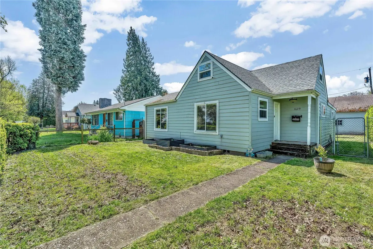 1629 7th Avenue, Longview, WA 98632 - #1