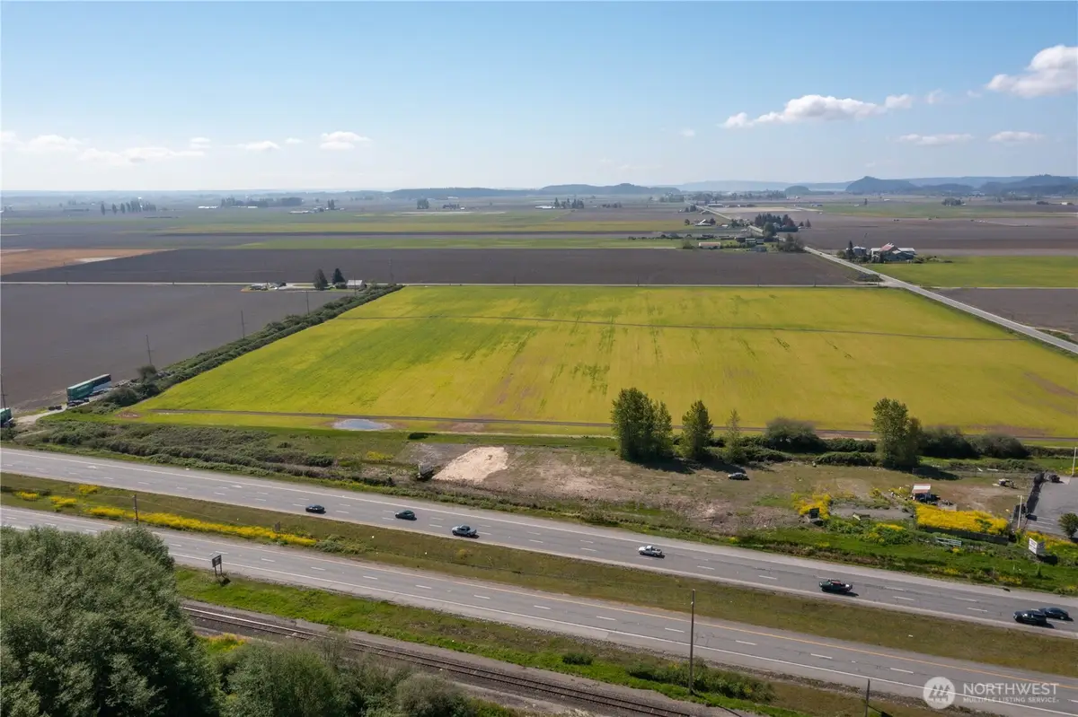 1377 Laconner Whitney Road, Mount Vernon, WA 98273 - #1
