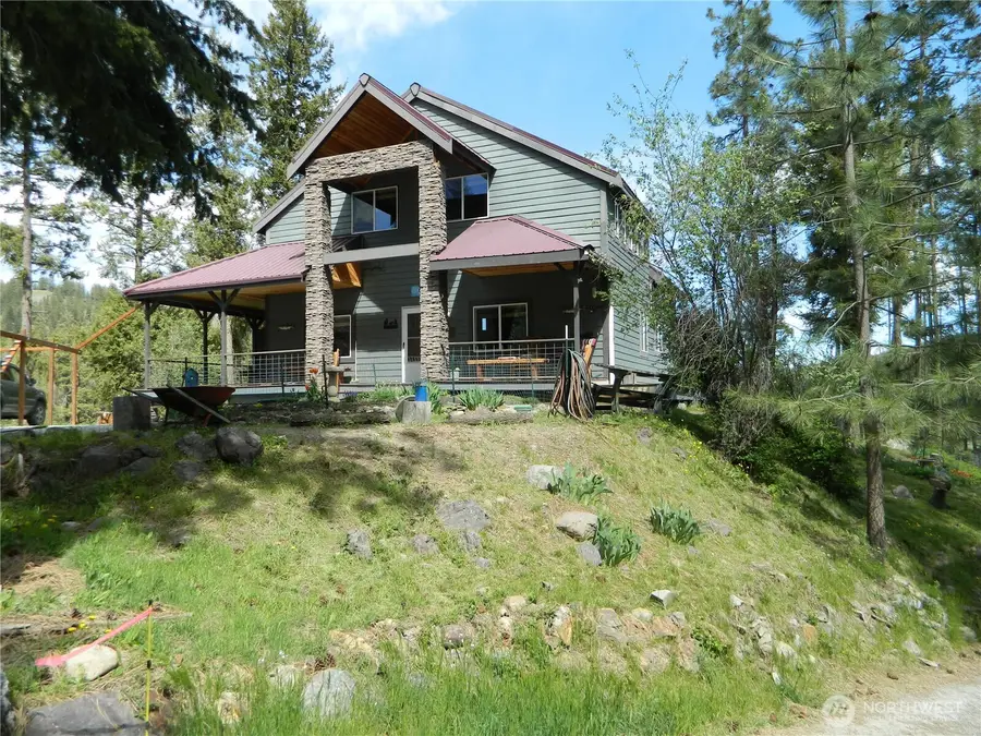 46 Little Bear Lane, Tonasket, WA 98855 - #2
