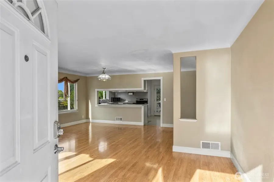 9334 E B Street, Tacoma, WA 98445 - #3