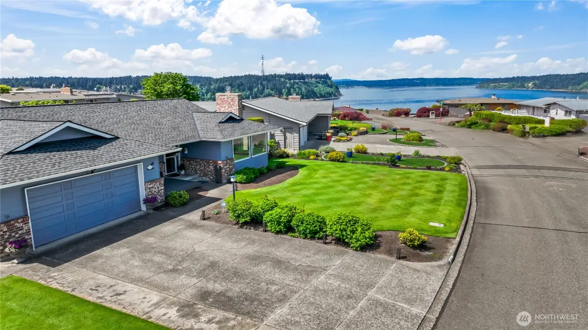 2316 Vista View Drive, Tacoma, WA 98406 - #1