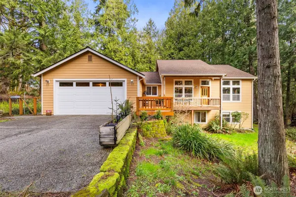 102 Olympic Lane, Port Ludlow, WA 98365