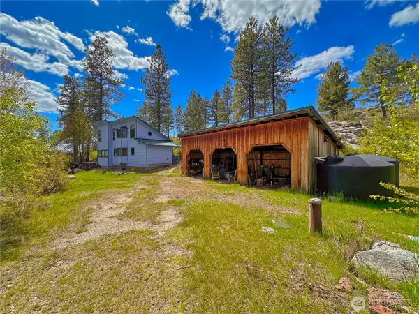 197 Cameron Lake Loop Road, Okanogan, WA 98840