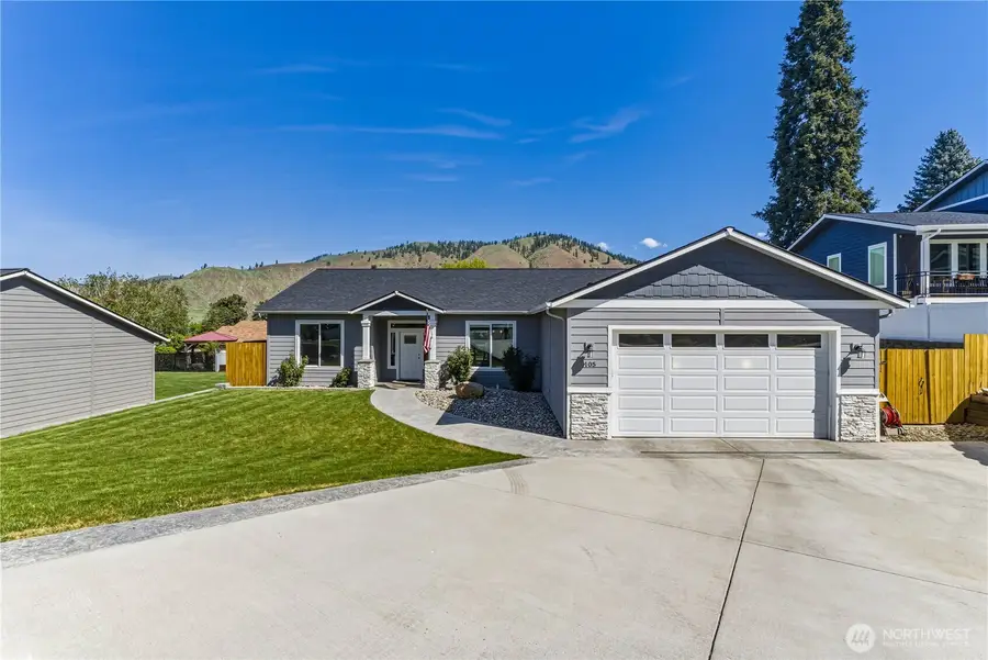 105 Newberry Street, Cashmere, WA 98815 - #2