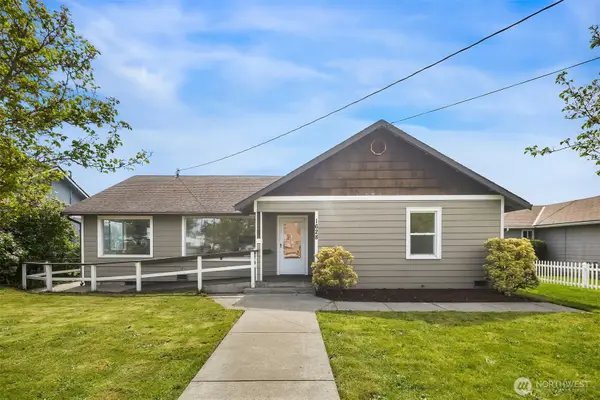 1628 Grove Street, Marysville, WA 98270