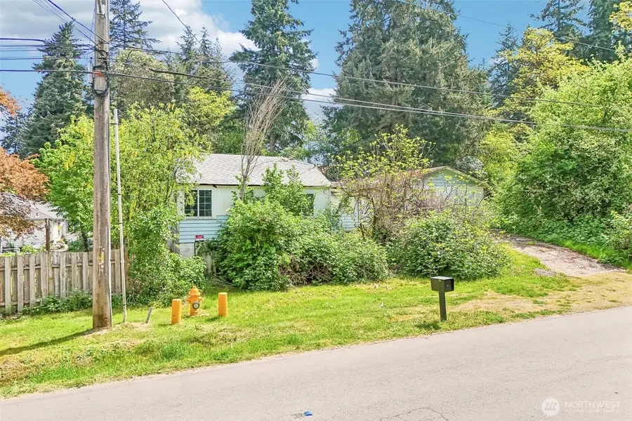12242 10th Avenue S, Seattle, WA 98168 - #2