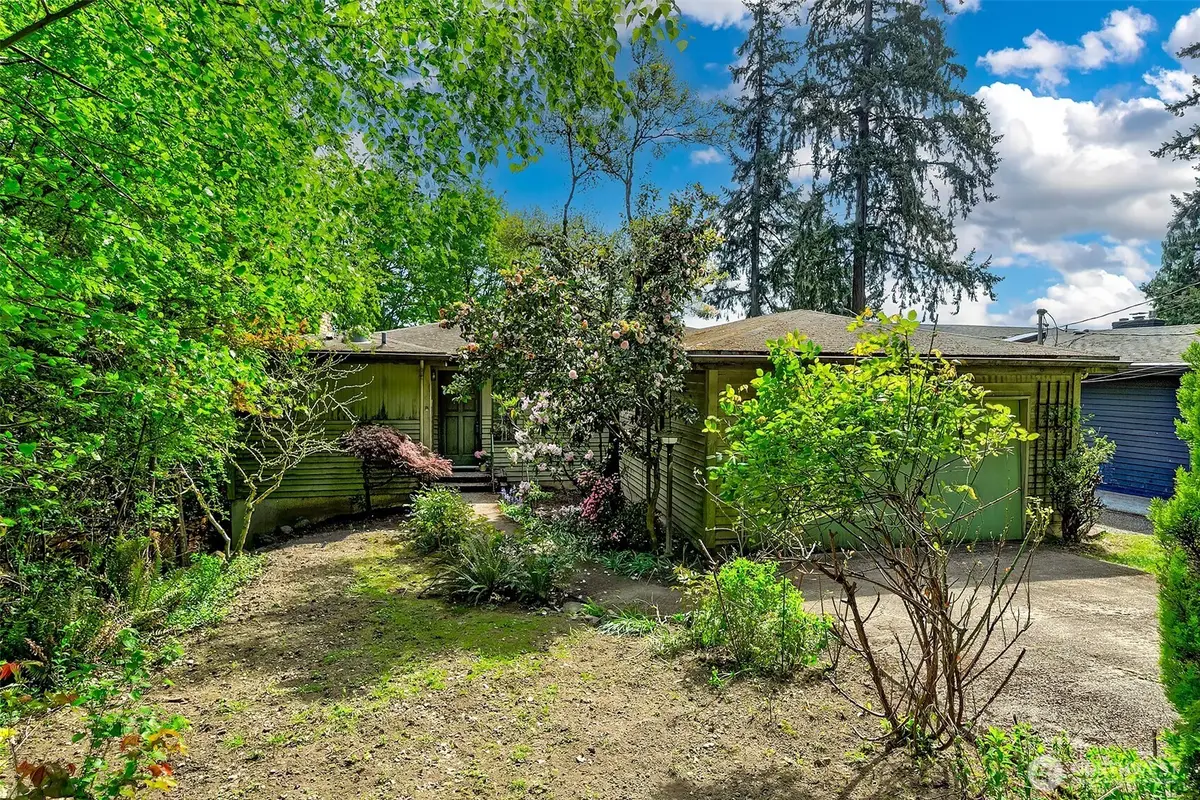 7070 94th Avenue Se, Mercer Island, WA 98040 - #1