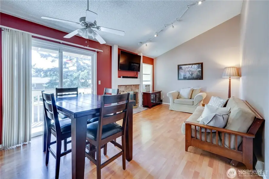 23629 112th Ave Se #E202, Kent, WA 98031 - #2