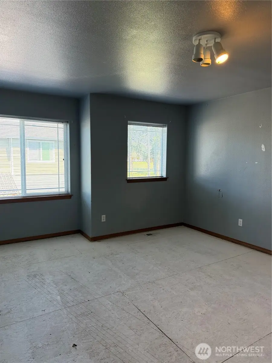 20605 74th Avenue E, Spanaway, WA 98387 - #2