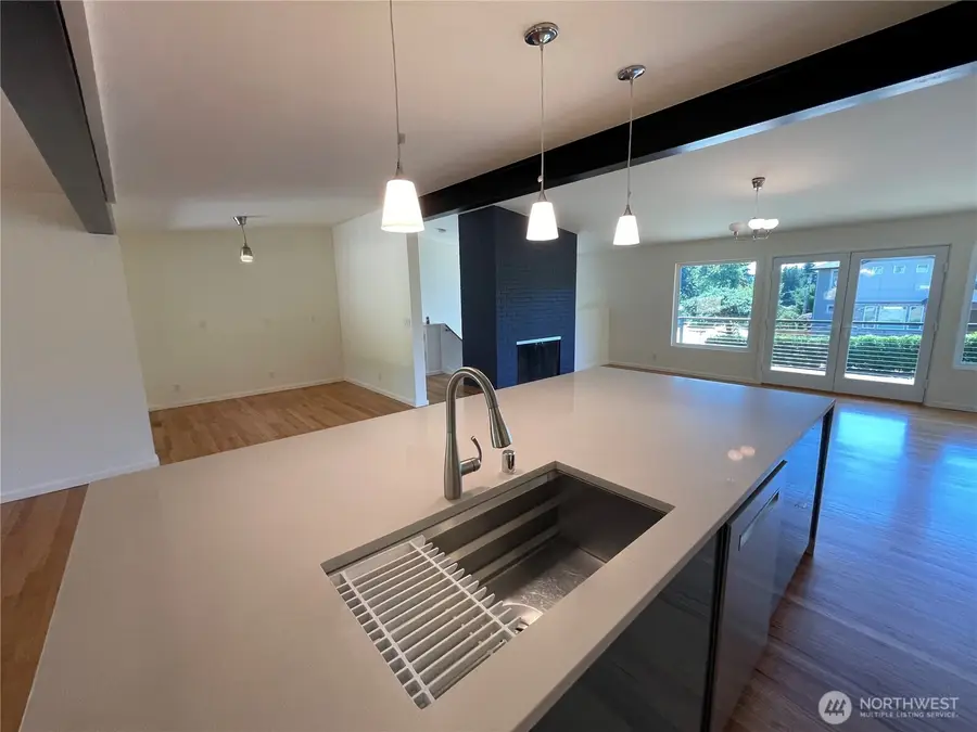 12456 SE 27th Street, Seattle East, WA 98005 - #3