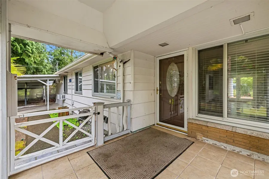 2051 S 223rd Street, Des Moines, WA 98198 - #3