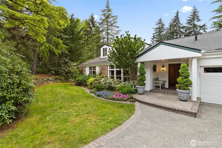 6771 81st Avenue Se, Mercer Island, WA 98040 - #2
