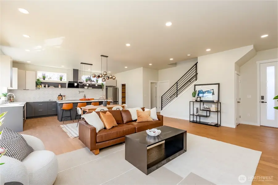 5114 15th Avenue S, Seattle, WA 98108 - #2