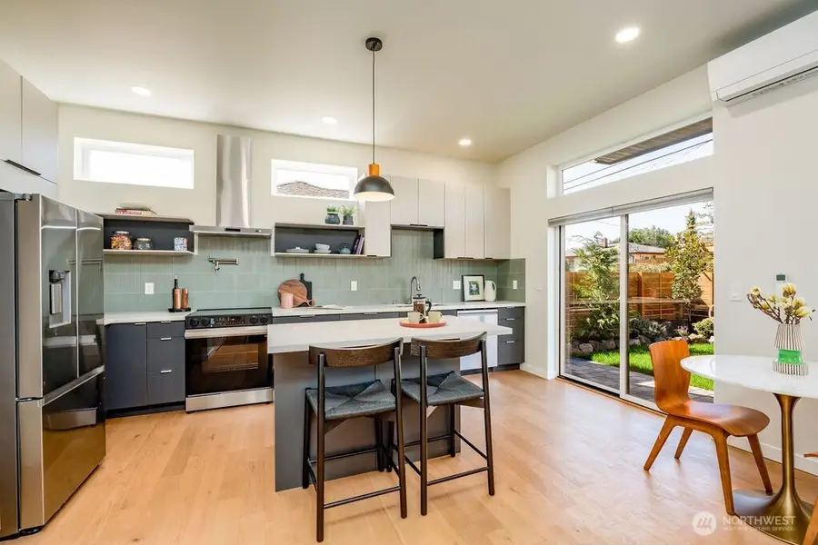 5116 15th Avenue S, Seattle, WA 98108 - #3