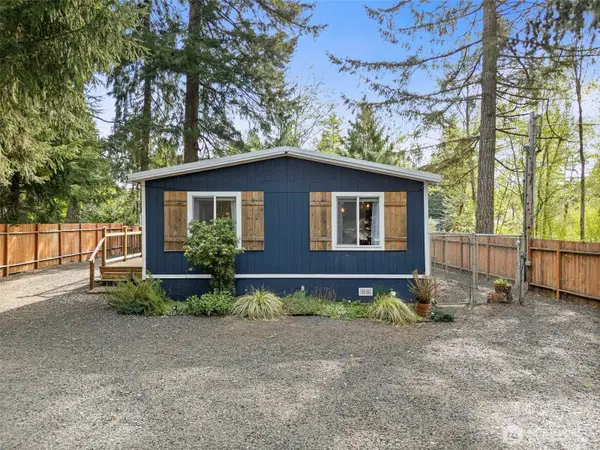 52 W Hamma Hamma Drive, Elma, WA 98541
