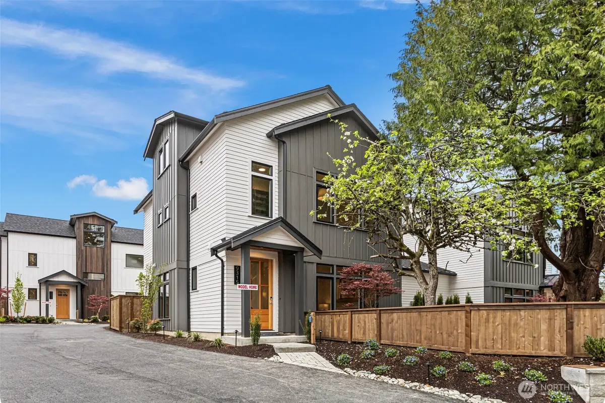 9315 132nd Avenue Ne, Kirkland, WA 98033 - #1