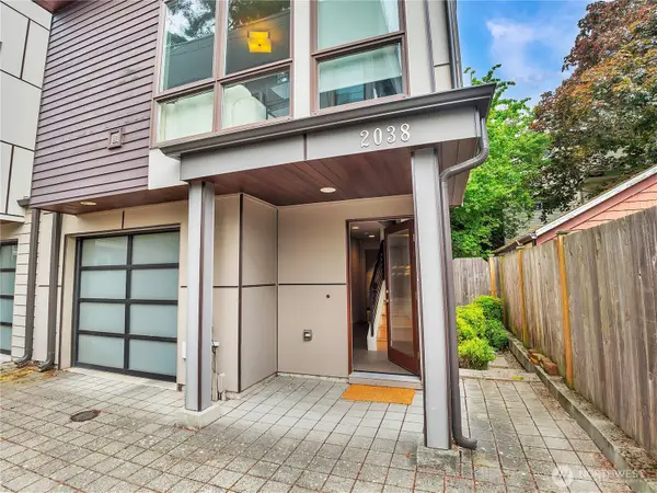2038 NW 62nd Street, Seattle, WA 98107