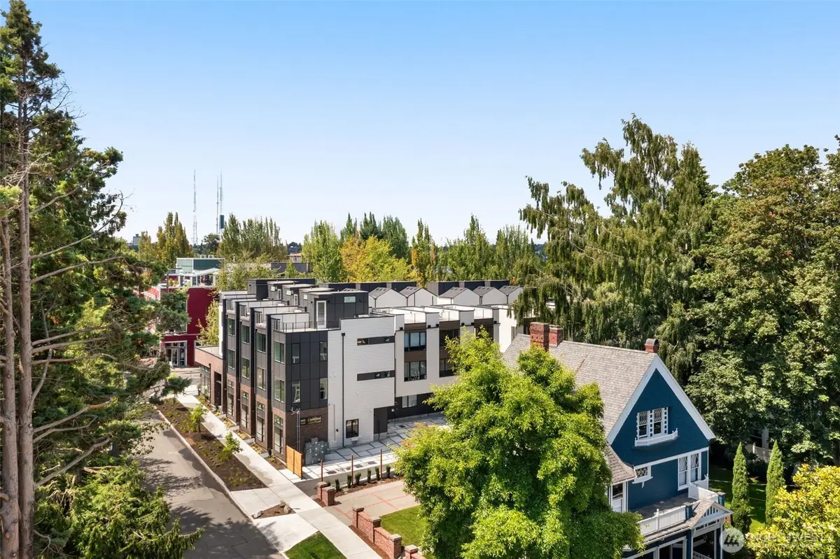 1110 34th Avenue, Seattle, WA 98122 - #1