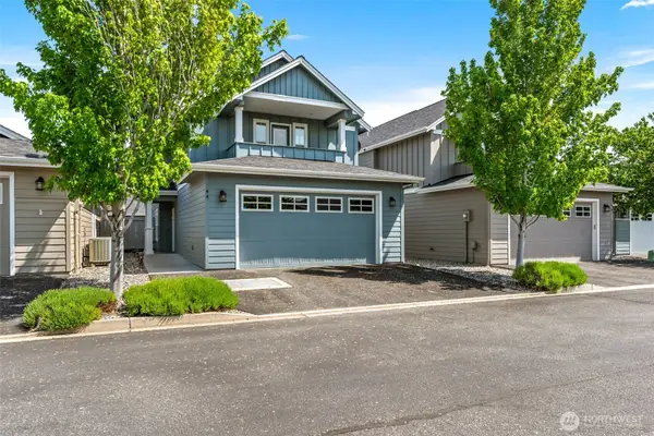 2452 NW Columbia Avenue #44, East Wenatchee, WA 98802