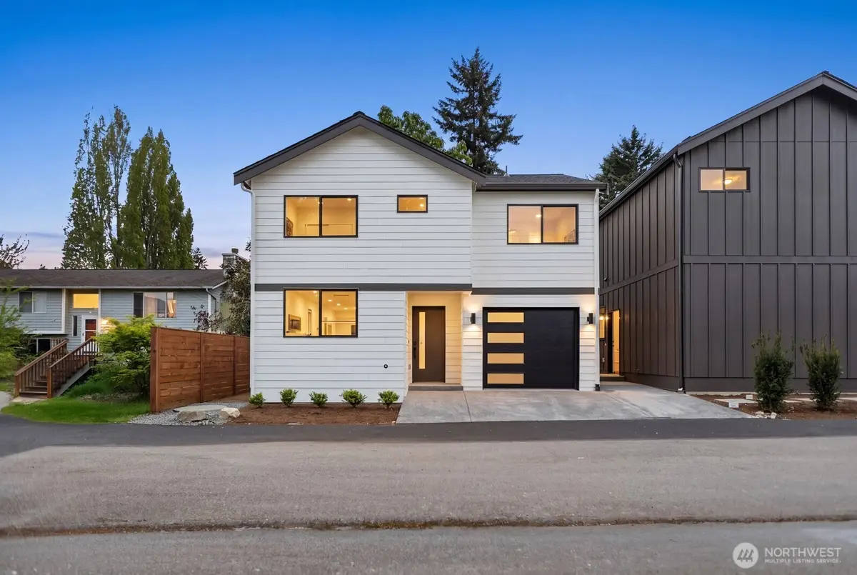 9026 Corliss Avenue N, Seattle, WA 98103 - #1