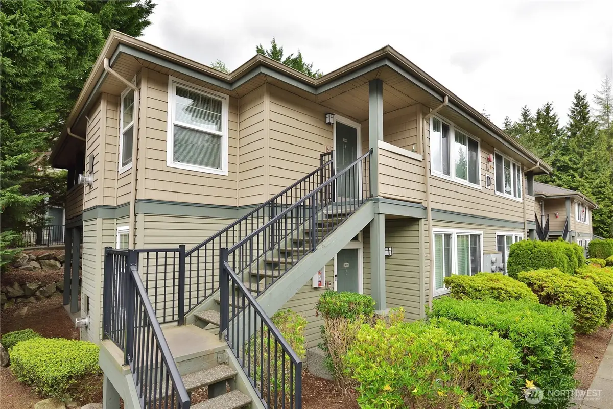 1500 S 18th Street #D201, Renton, WA 98055 - #1