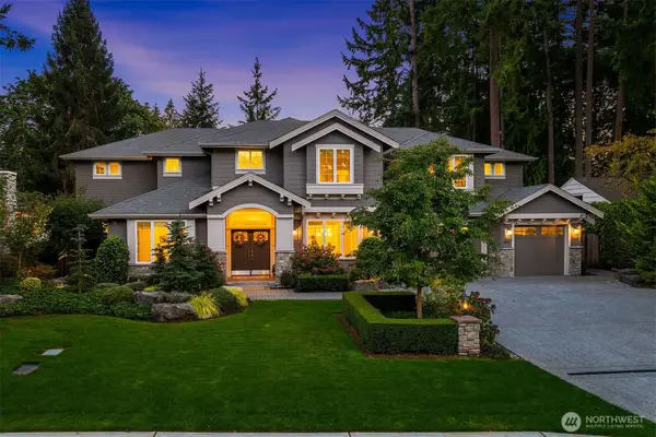 10461 SE 23rd Street, Bellevue, WA 98004