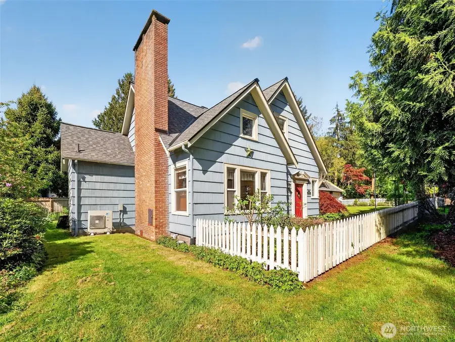 6906 NE Carpenter Ln, Kingston, WA 98346 - #3