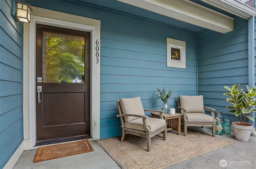 6003 Lanham Place Sw, Seattle, WA 98126 - #2