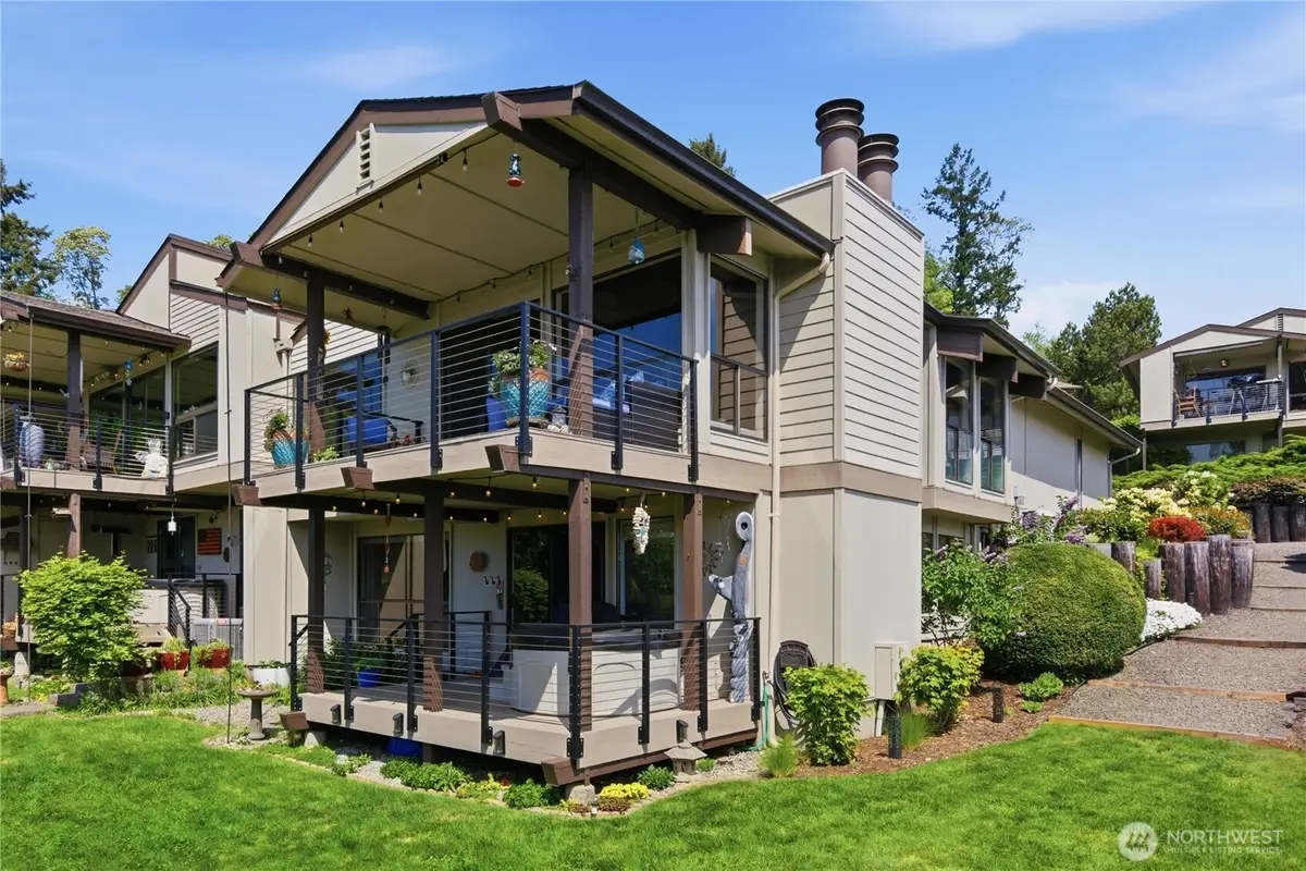 3131 Sahali Drive, Bremerton, WA 98310 - #1