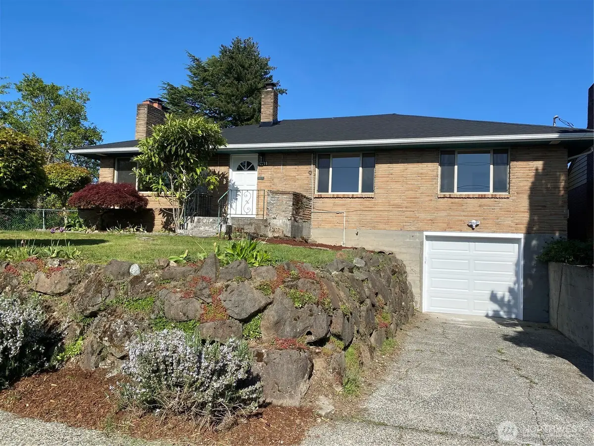 4916 24th Place S, Seattle, WA 98108 - #1