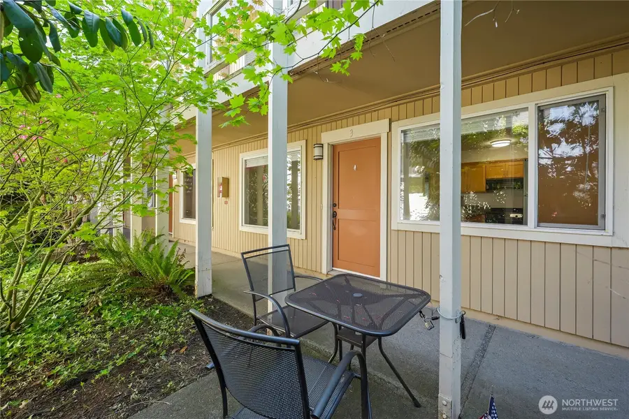 1120 N K Street Ne #3, Tacoma, WA 98403 - #2
