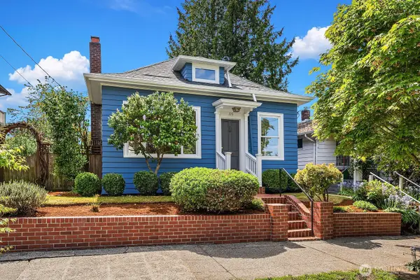 715 N 72nd Street, Seattle, WA 98103