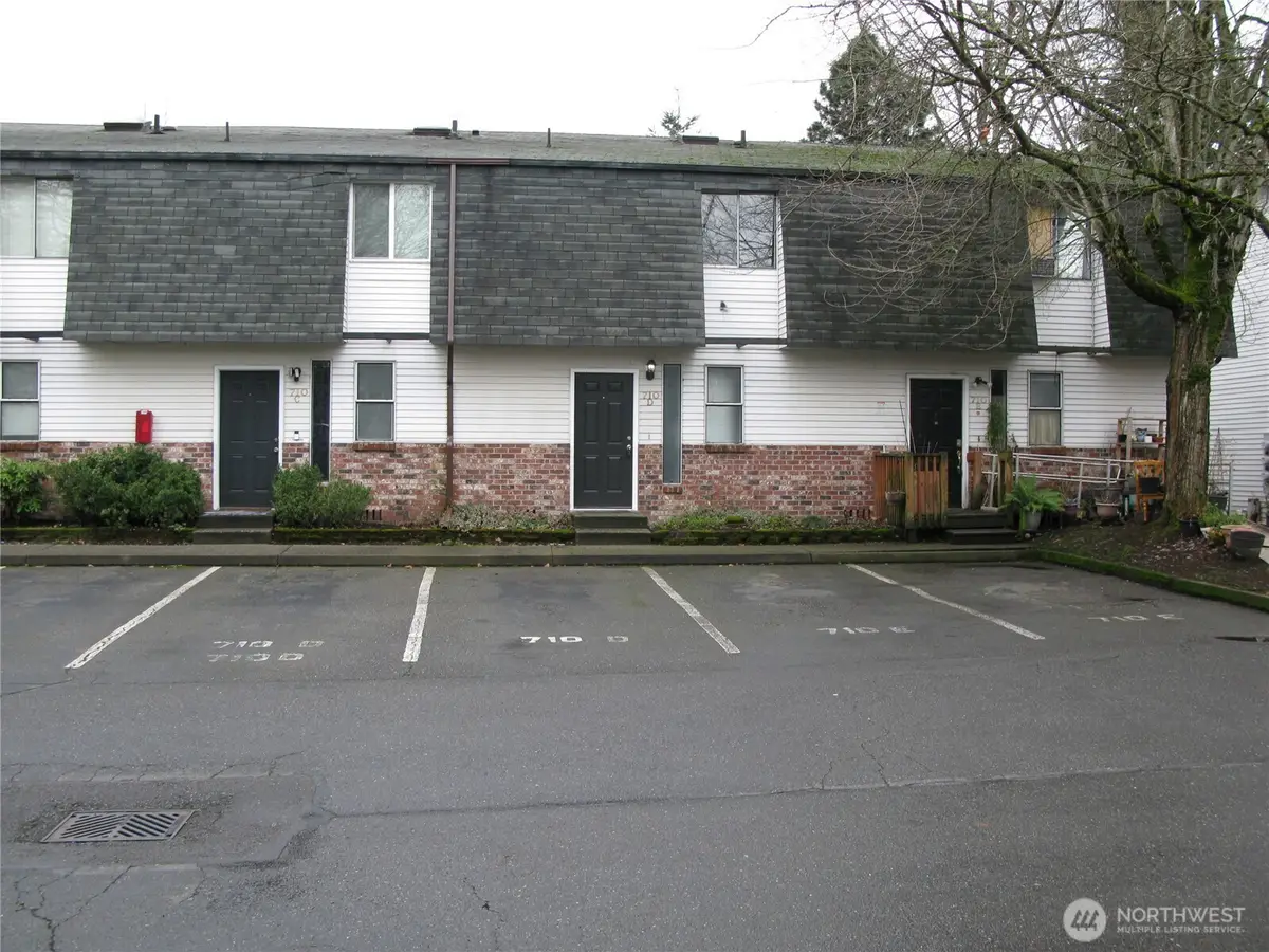 710 10th St Nw Ne #D, Auburn, WA 98002 - #1