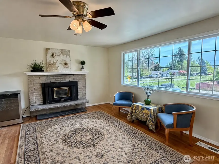 2508 SE 16th St, Renton, WA 98058 - #2