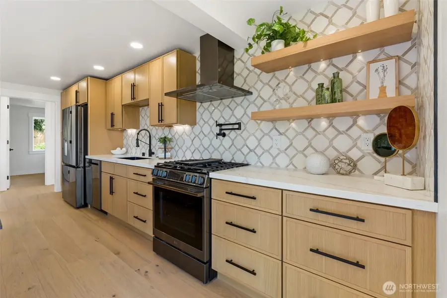 6008 34th Avenue Nw, Seattle, WA 98107 - #3