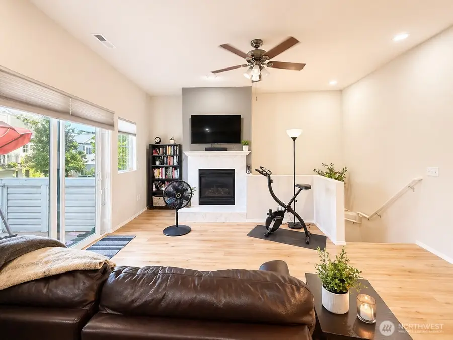 23782 SE Summerhill Lane #5-4, Issaquah, WA 98029 - #2