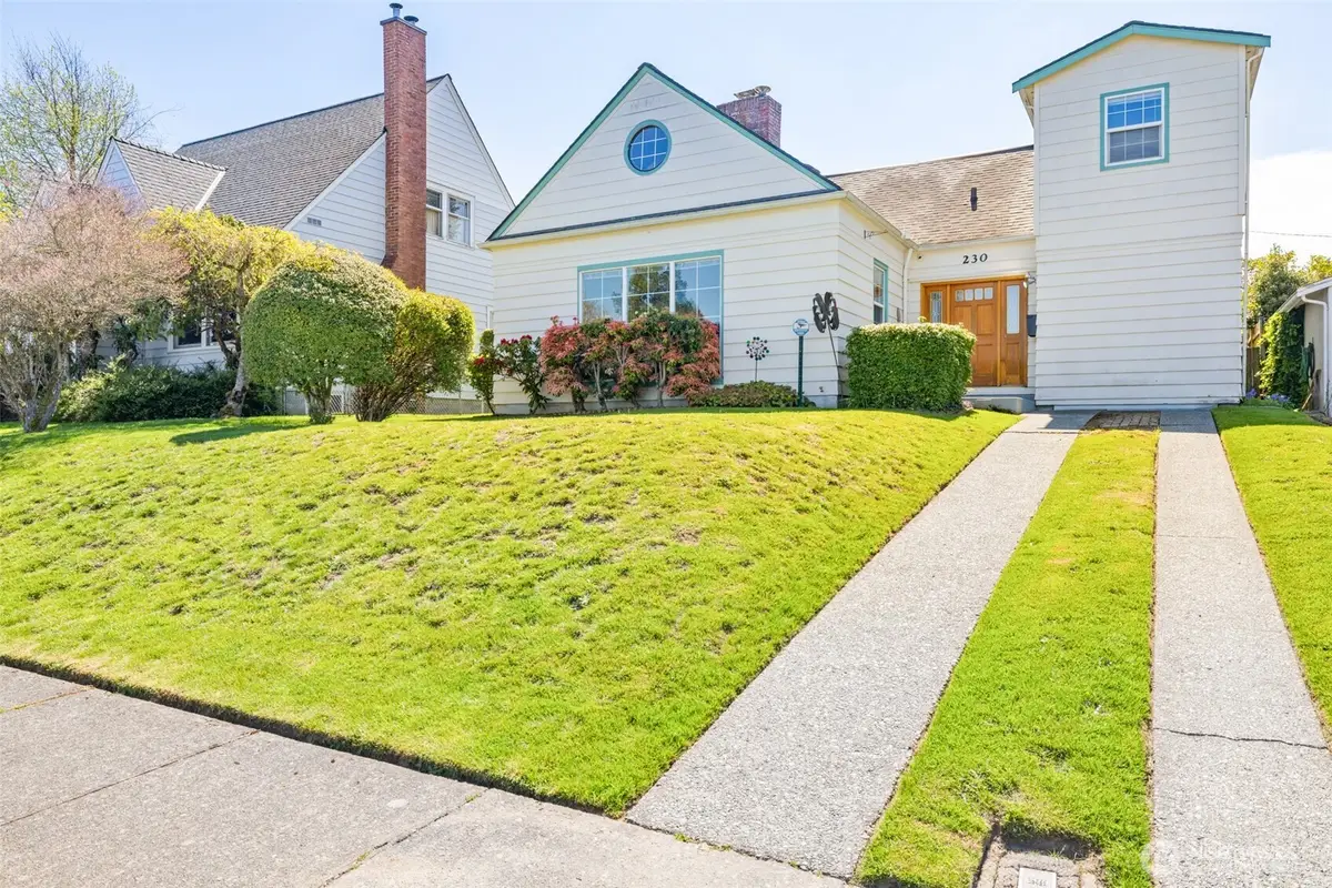 230 W 14th Street, Port Angeles, WA 98362 - #1