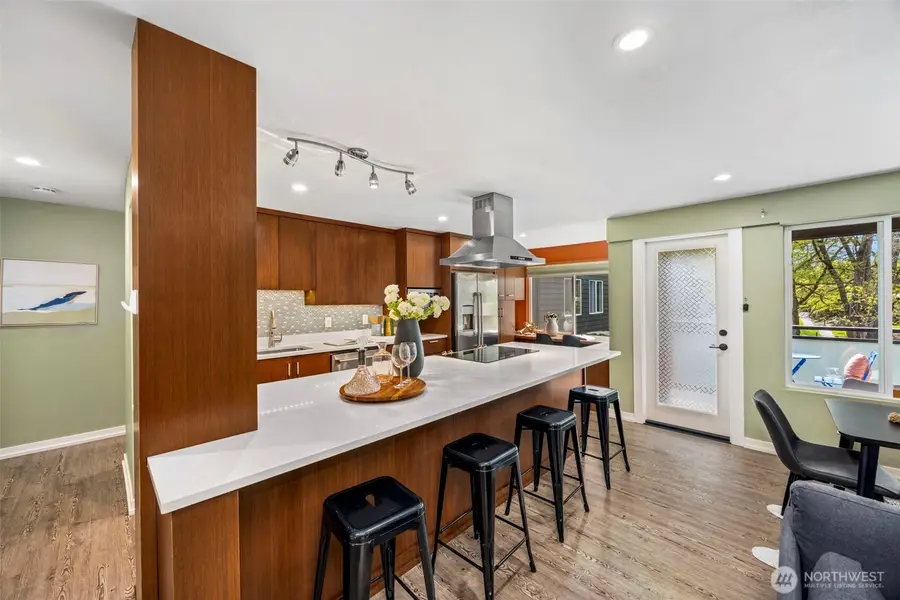 7001 Sand Point Way Ne #B212, Seattle, WA 98115 - #3
