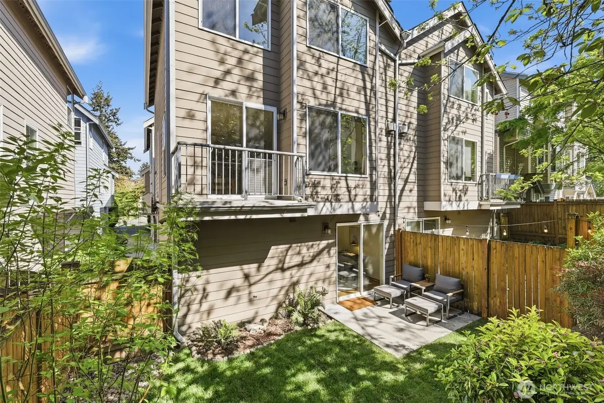 9243 Ashworth Avenue N #B, Seattle, WA 98103 - #1
