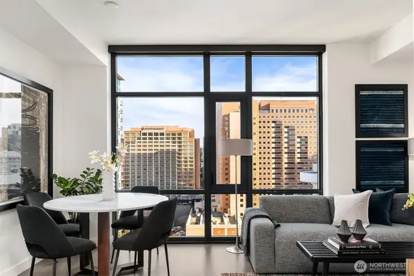 889 Avenue Square Ne #908, Bellevue, WA 98004
