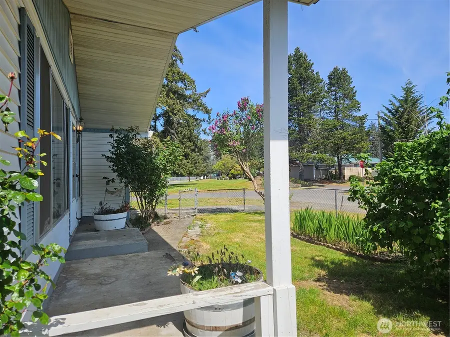 1635 Jackson Street, Shelton, WA 98584 - #3