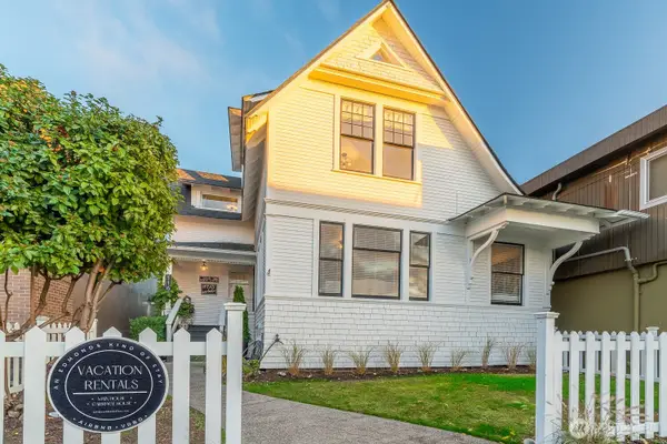 116 4th Avenue N, Edmonds, WA 98020
