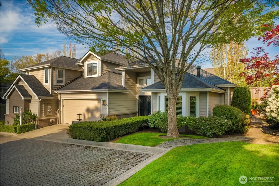102 8th Lane #102, Kirkland, WA 98033 - #2