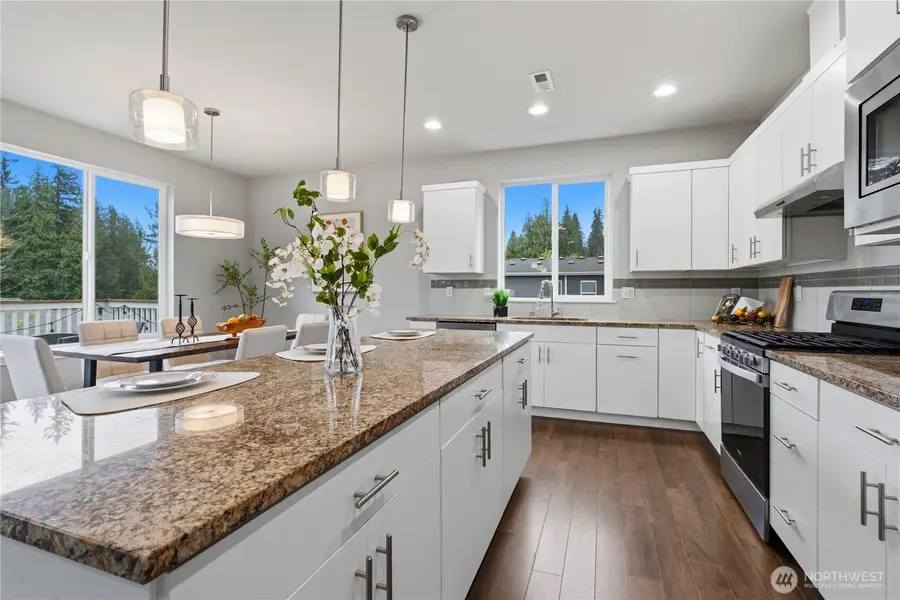 19217 8th Avenue W, Lynnwood, WA 98036 - #2