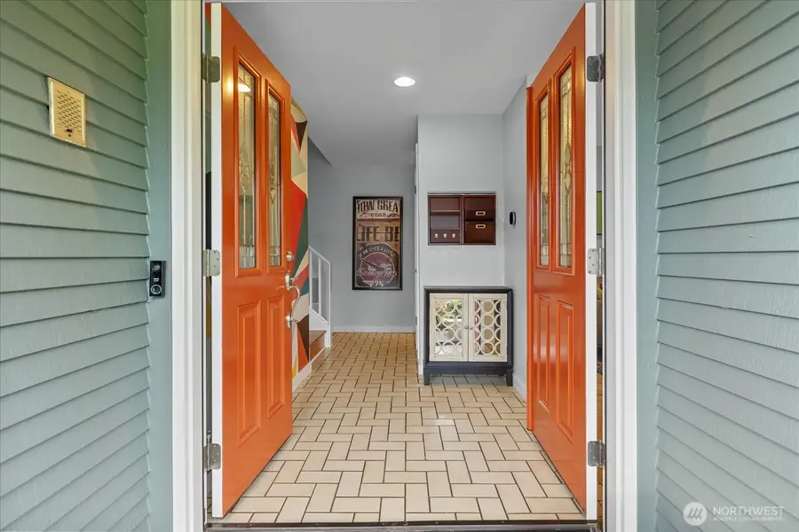 17013 NE 18th Street, Bellevue, WA 98008 - #2