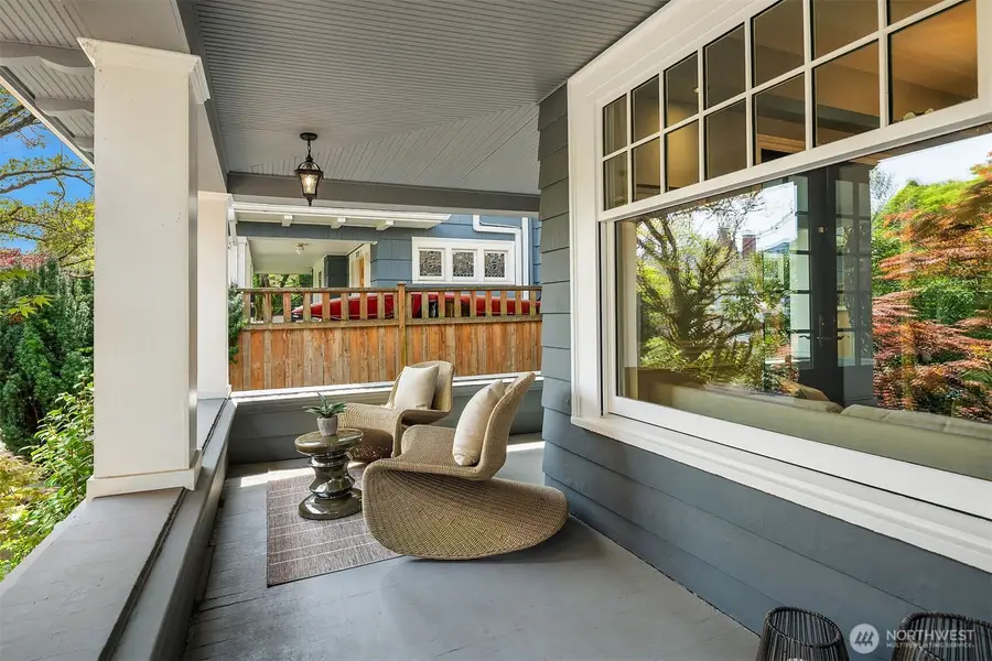2833 10th Avenue E, Seattle, WA 98102 - #2