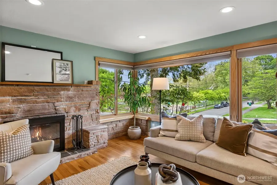 4903 50th Avenue S, Seattle, WA 98118 - #3