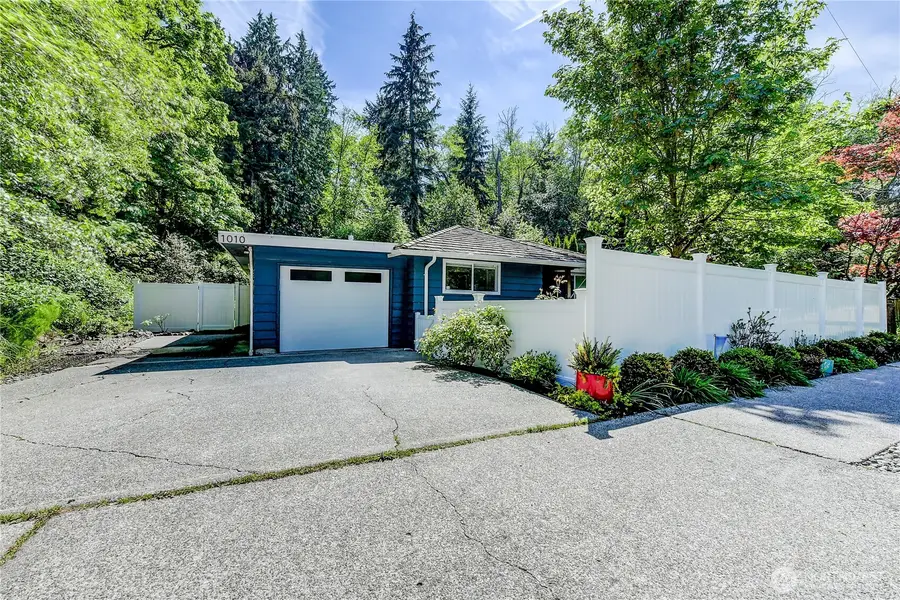 1010 Main Street, Edmonds, WA 98020 - #2