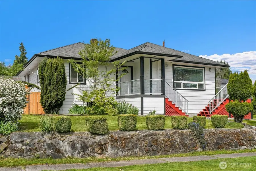 11605 87th Avenue S, Seattle, WA 98178 - #2
