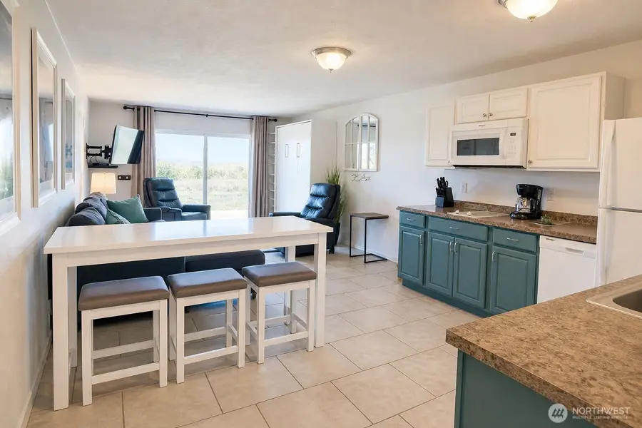 304 14th Street Nw #108, Long Beach, WA 98631 - #2